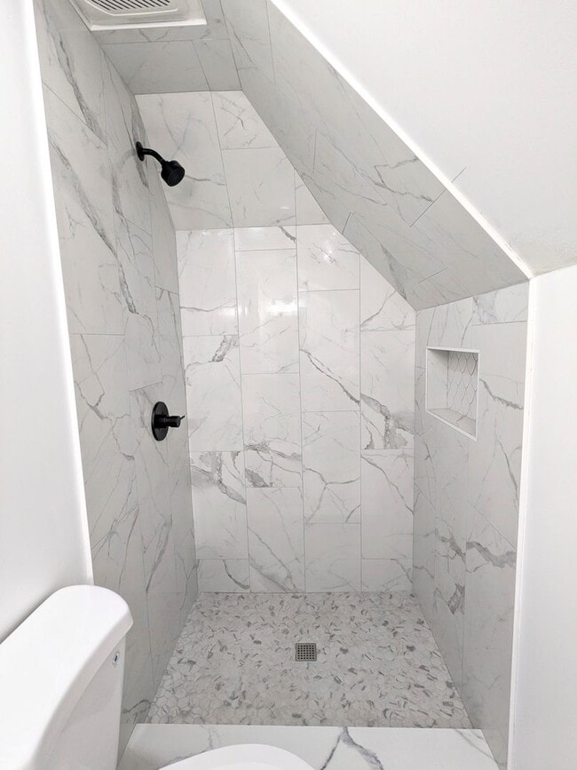 Building Photo - Stunning Newly-Renovated Historic Downtown...