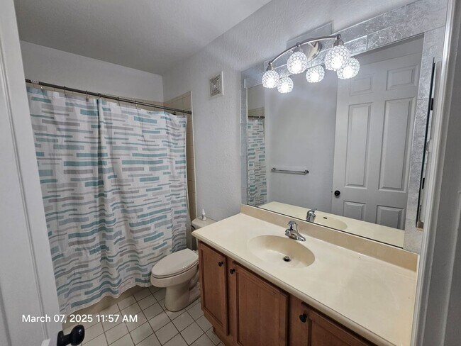 Building Photo - Discover the perfect blend of comfort and ...