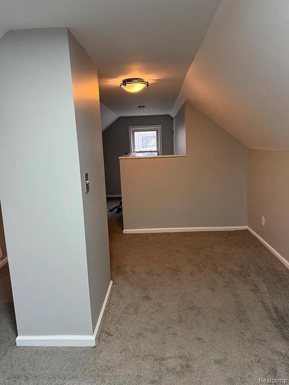 Building Photo - 28243 Schram St