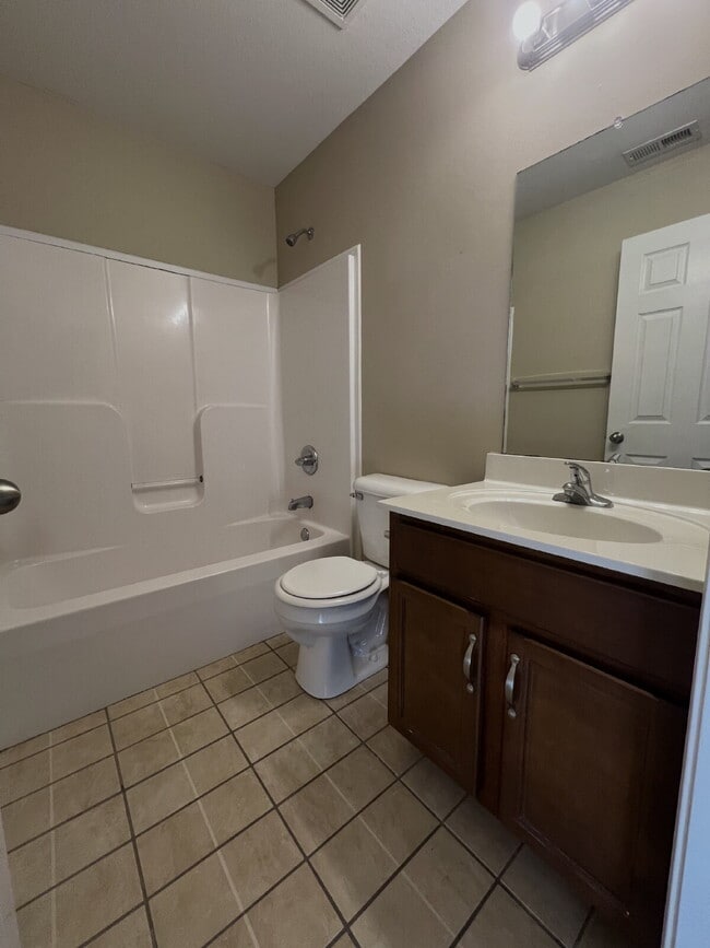 Building Photo - 793 D CHERRY BARK DR