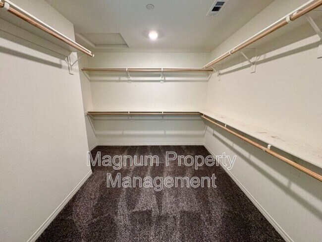 Building Photo - 29357 Caravel Dr