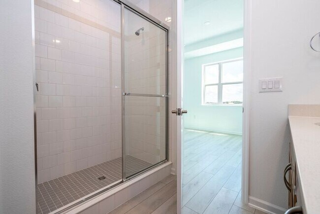 Building Photo - Modern 3-Bedroom 3.5-Bath Townhome with EV Charger, Smart Home Features, 2-Car Garage & Resort-St...