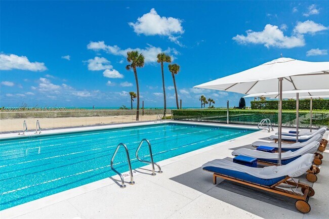 Building Photo - 360 Ocean Dr