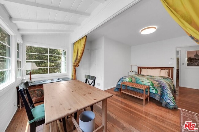 Building Photo - 7503 Willow Glen Rd