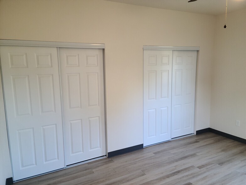 Building Photo - 22806 Shady Forest Dr