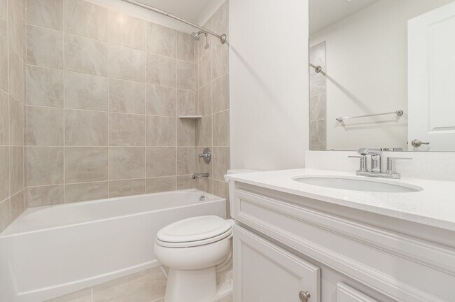 Building Photo - New Construction 3 Bedroom Townhome in Fre...