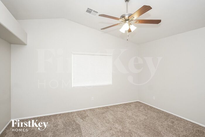 Building Photo - 3820 Chandler Cove Ave