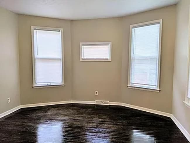 Building Photo - 1014 N 32nd St