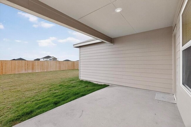 Building Photo - 107 Herald Dr