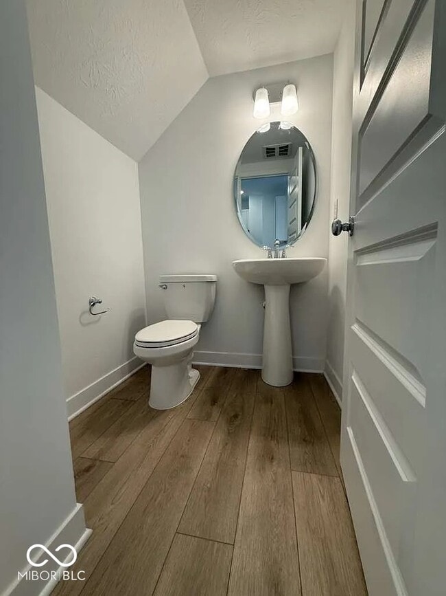 Building Photo - 4923 Gilet Dr