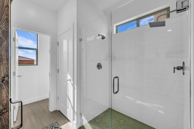 Building Photo - 4546 S Lucy Ln