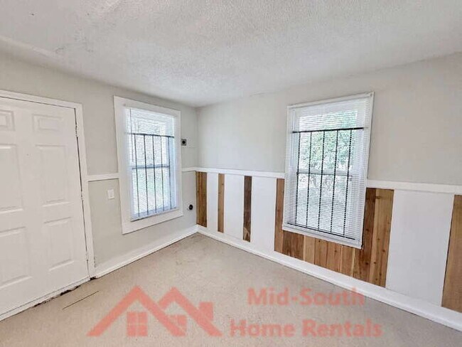 Building Photo - 1417 Rayner St