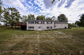 Building Photo - 12542 Osborne Ave NE