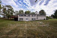 Building Photo - 12542 Osborne Ave NE