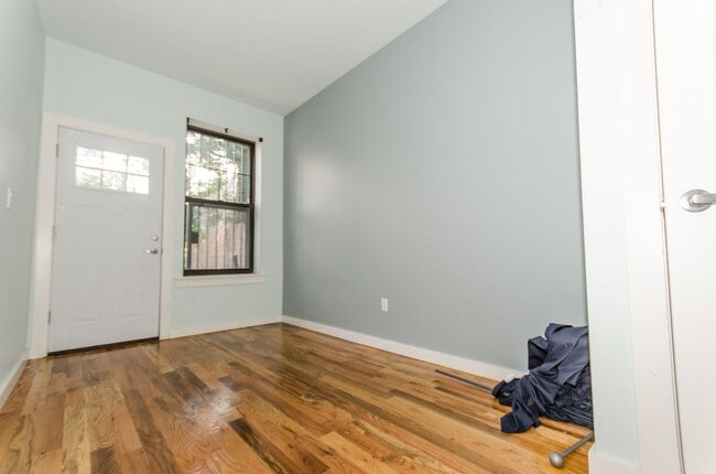 Building Photo - 227 Wyckoff Ave