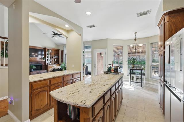 Building Photo - 1012 Canongate Dr