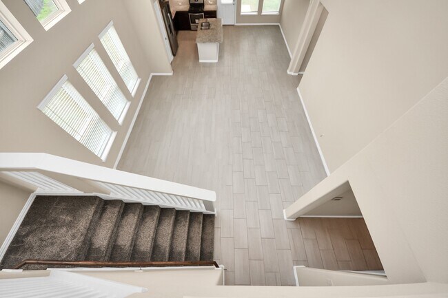 Building Photo - 32903 Silver Mdw Wy