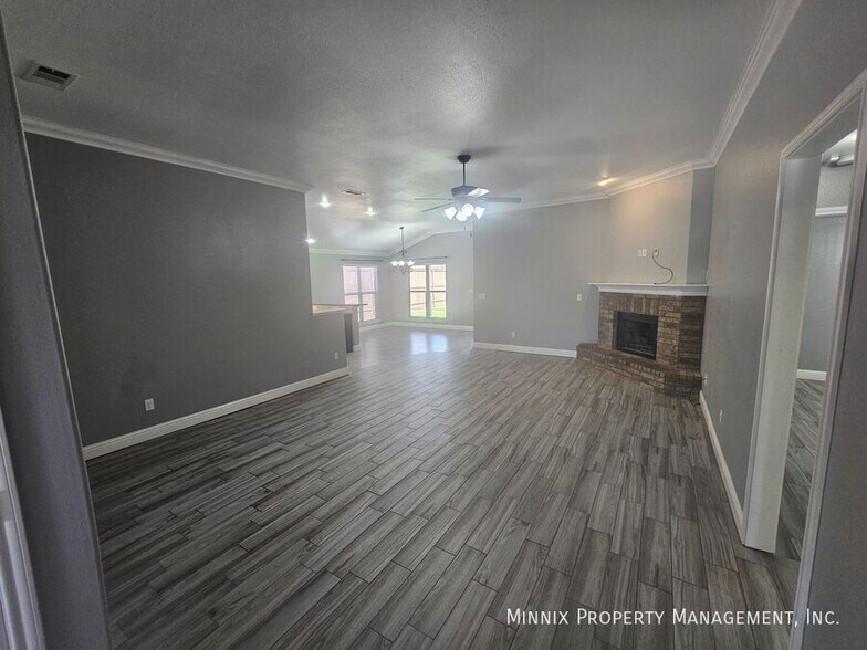 Building Photo - 6902 Ranch Hand Dr