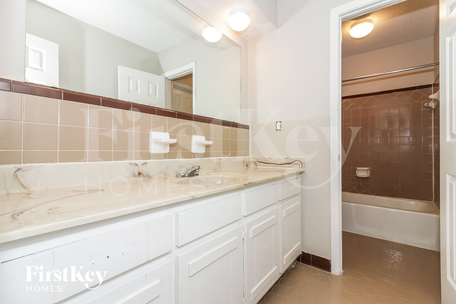 Building Photo - 7132 Shadow Oaks Dr