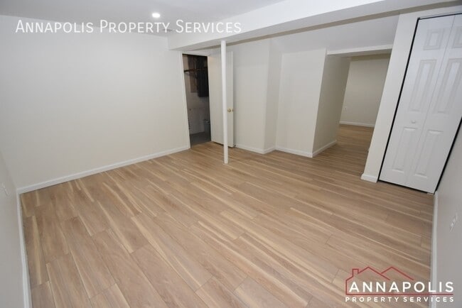 Building Photo - 100 Conley Dr