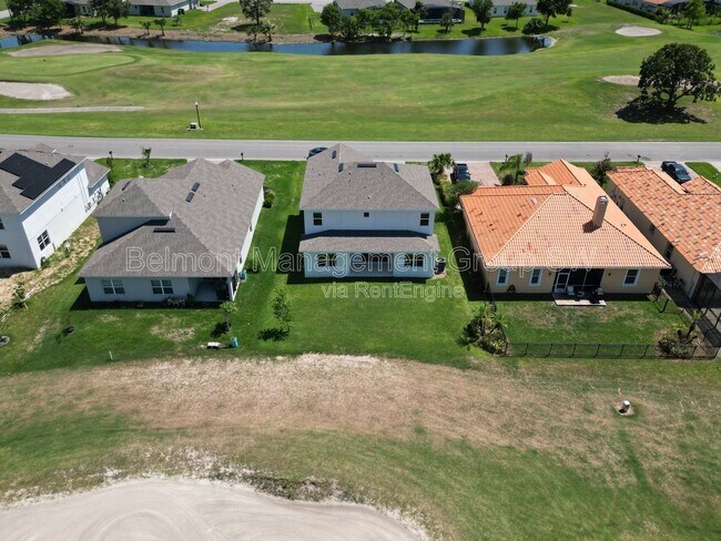 Building Photo - 30053 Island Club Dr