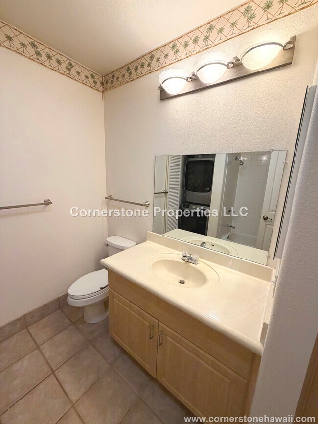 Building Photo - 95-797-932 Wikao St
