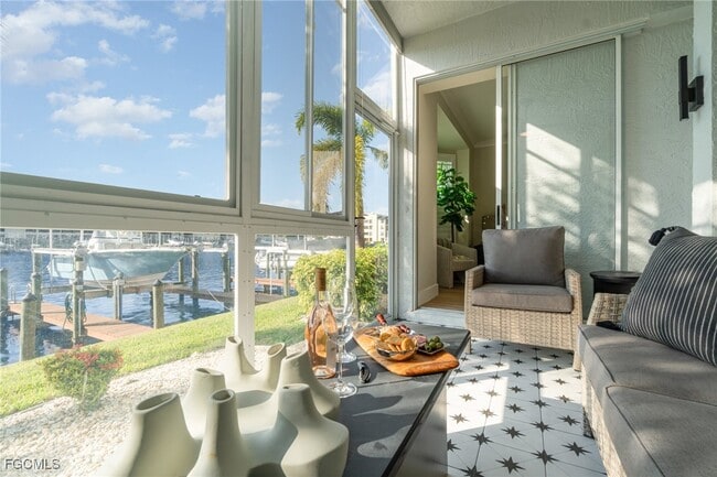 Building Photo - 1765 Cape Coral Pkwy E