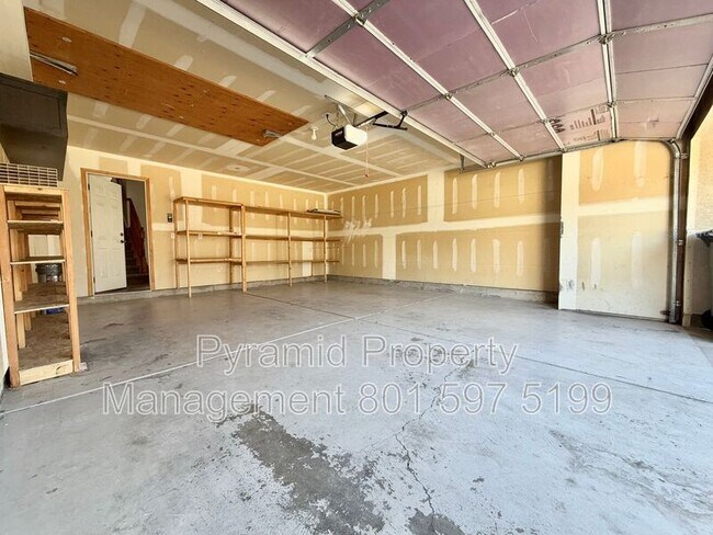 Building Photo - 1688 W 3180 N