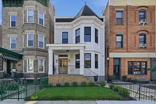 Building Photo - 2602 Palisade Ave