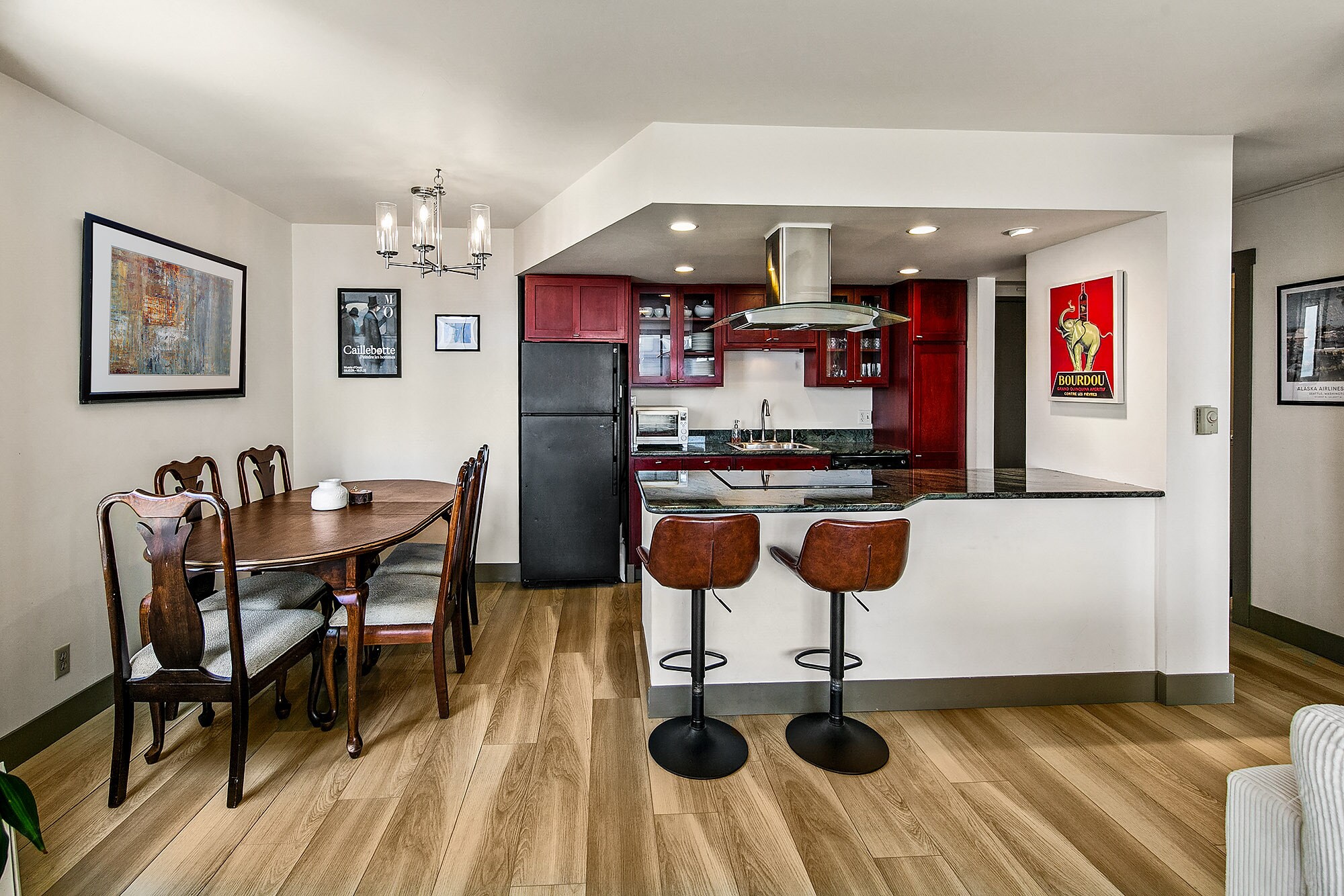 Kitchen with separate dining area, and a breakfast bar - 2201 3rd Ave