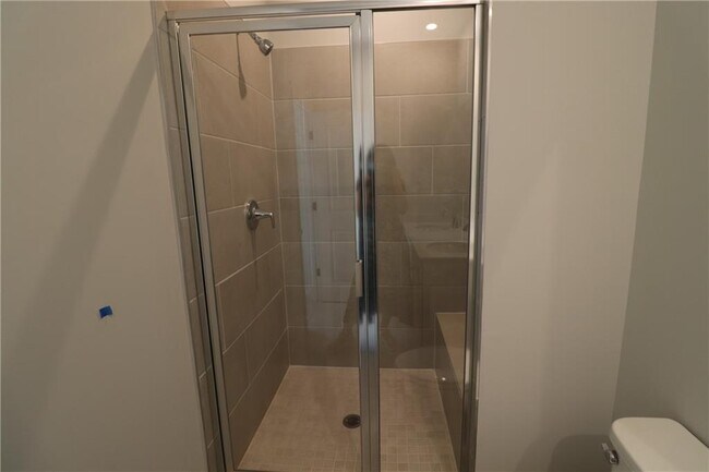 Building Photo - 2821 Beacon Bend Xing