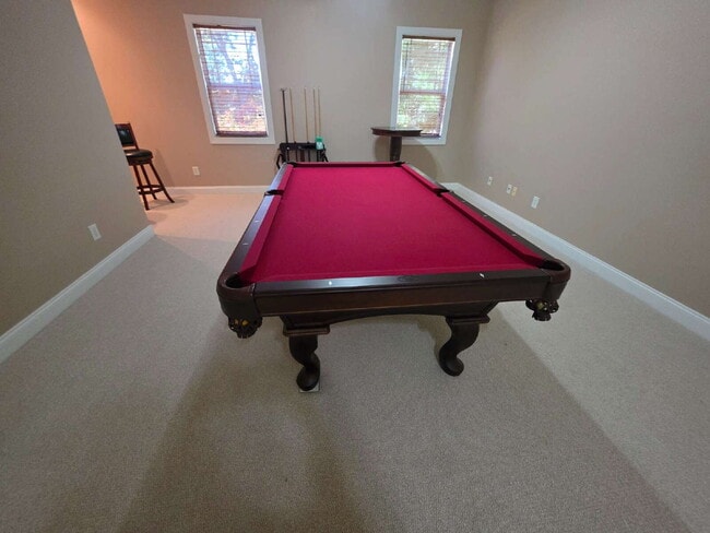 Building Photo - Spacious 4-Bedroom Home for Rent in Kings ...