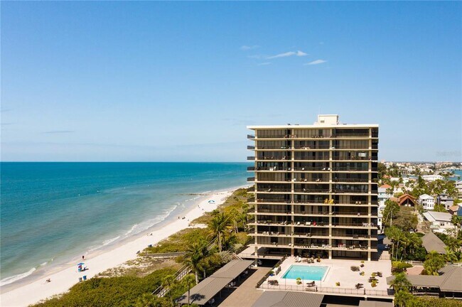 Building Photo - 7650 Bayshore Dr
