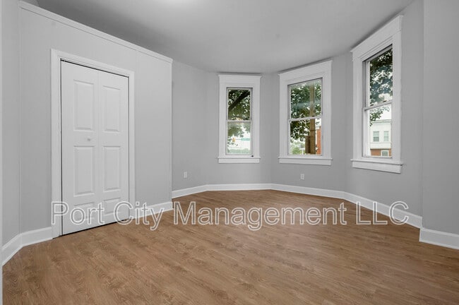 Building Photo - 2800 Harford Rd