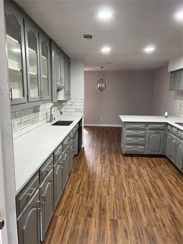 Building Photo - 406 Rockgate Ct