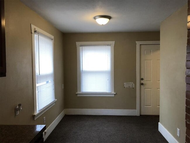 Building Photo - 1497 10th St