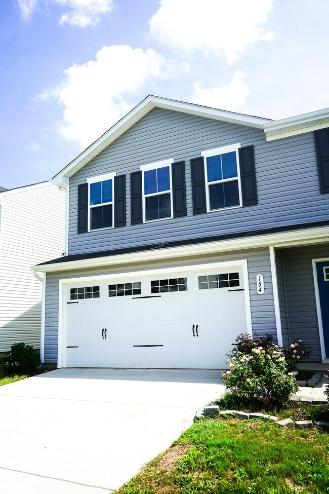 Building Photo - 184 Browband St