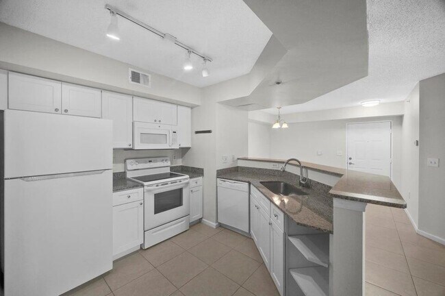 Building Photo - 3732 NW Adriatic Ln