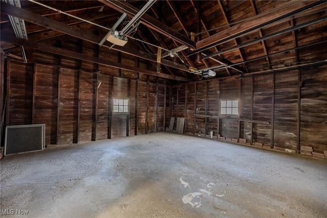 Building Photo - 997 Mohegan Trl