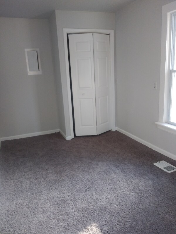 Building Photo - 8323 Malone St