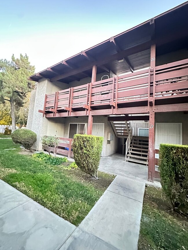 Primary Photo - Renovated West Lancaster Condo