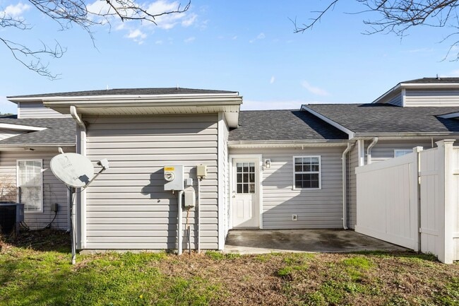 Building Photo - Welcome to Corbin Street!