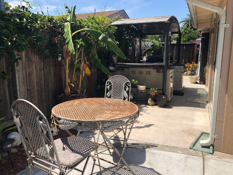 Building Photo - 1092 Keldon Dr