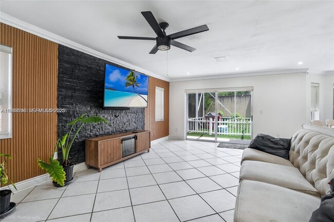 Building Photo - 14591 Vista Verdi Rd