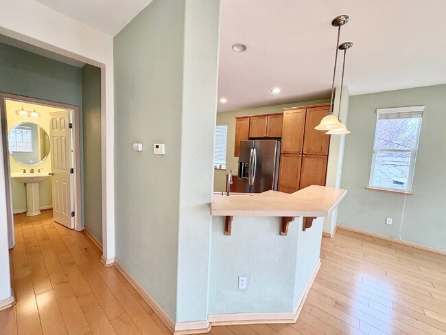 Building Photo - Spacious 4BR / 2.5BA Home in Prime Pittsburgh CA Location