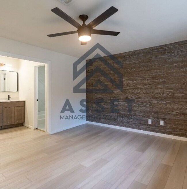 Building Photo - 801 Cogswell Cir