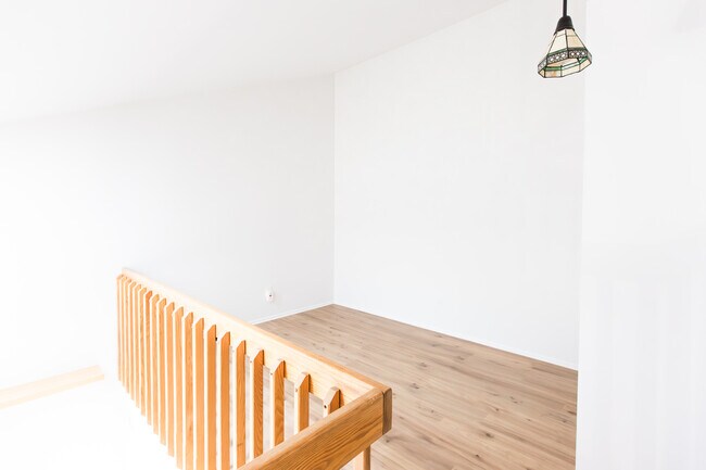 Building Photo - 212 Westchester Ct