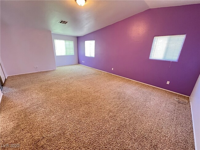 Building Photo - 5835 Chisolm Trail