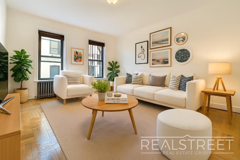 Primary Photo - Magnificent 1 Bed Across the St from Prospect Park!
