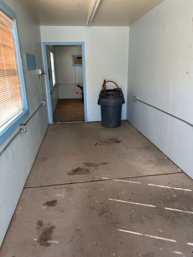 Building Photo - Beautiful home on a large corner lot with RV parking